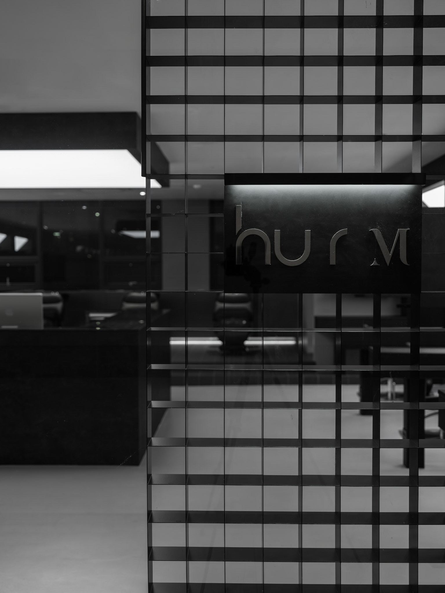 Hur M — 01-1