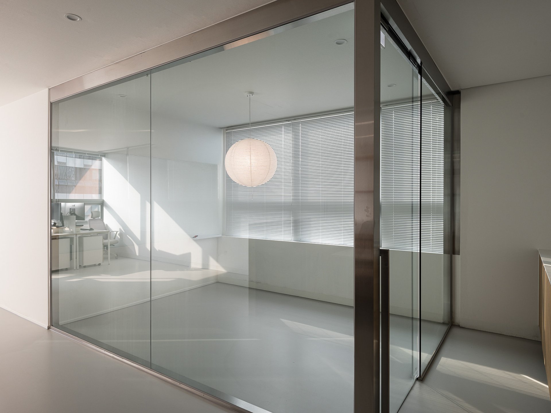 Office_S — 03-1