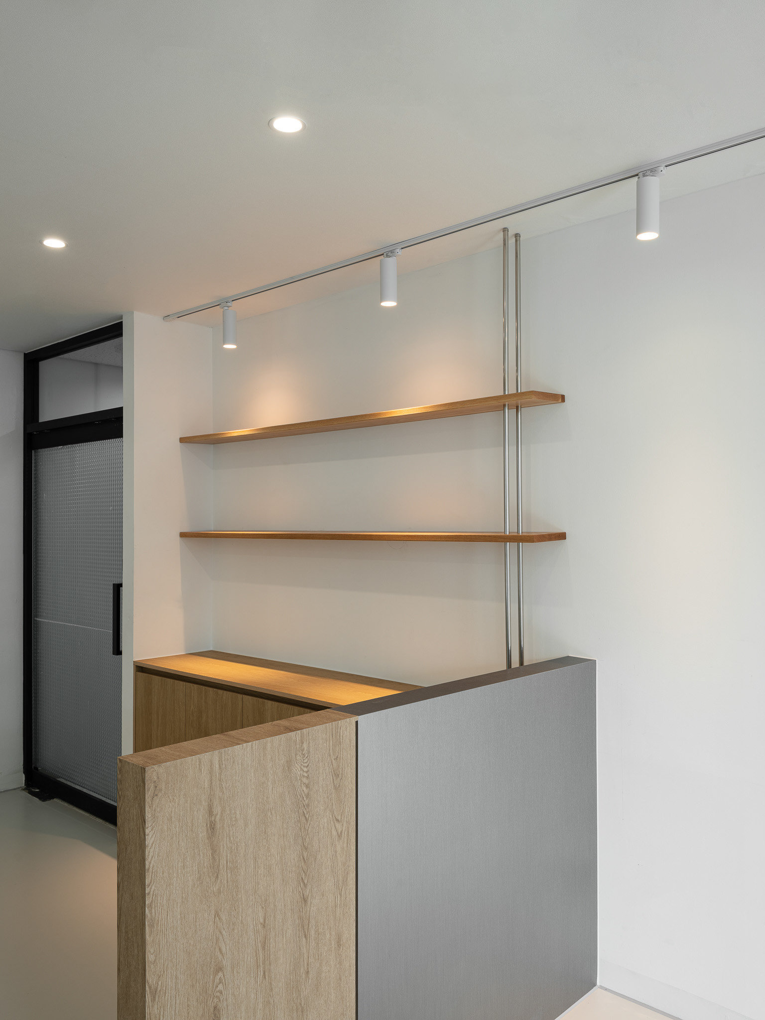 Office_S — 10-2