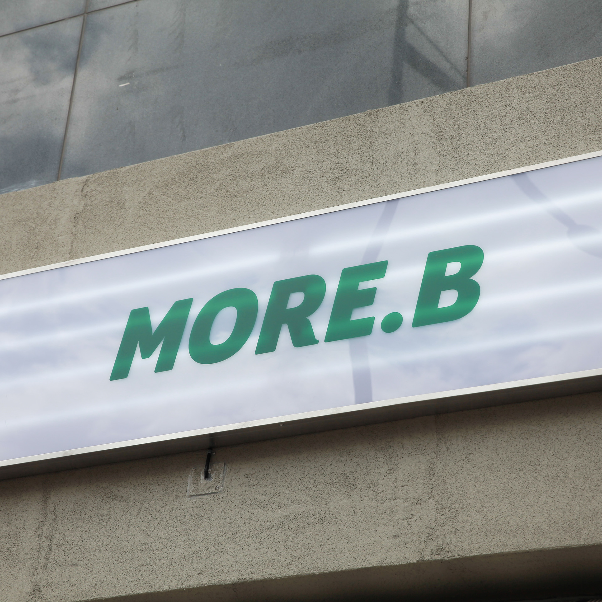 MORE B — 01-1